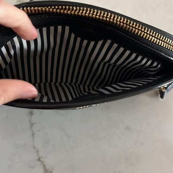 Black Kate Spade - Picture 3 of 7